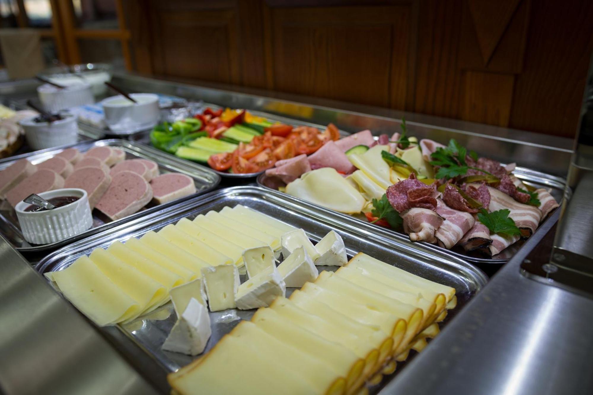 Hotel Gold Chotoviny Ngoại thất bức ảnh