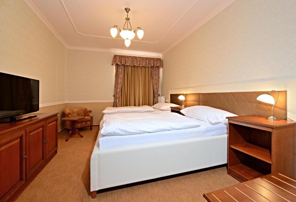 Hotel Gold Chotoviny Phòng bức ảnh